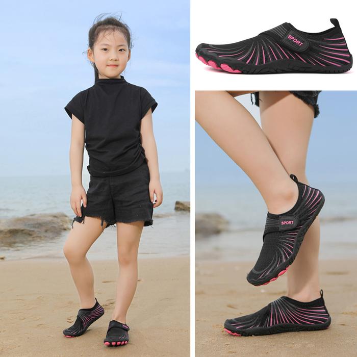 Gambar Sepatu Pantai Anak Sepatu Renang Rafting Surfing Selam Snorkling Shoes - Hitam-Merah 669, 37 dari KekalMode undefined Tokopedia