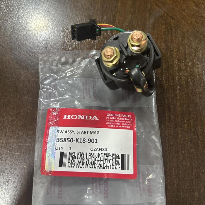 Gambar K18 BENDIK STATER SWITCH STARTER RELAY MOTOR CB150 TIGER MEGAPRO VERZA dari YAAY AUTO PART undefined Tokopedia