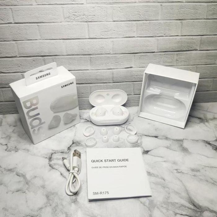 Gambar Samsung Galaxy Buds+ Headset Bluetooth Wireless Earphone - Hitam dari ALFARO ALL SHOP undefined 4 Tokopedia