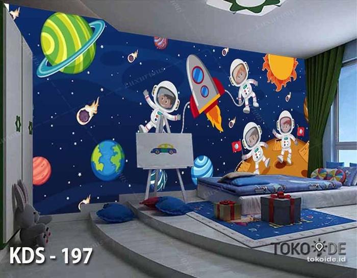 Gambar Wallpaper Dinding 3D Custom Anak Motif Astronot Planet Luar Angkasa 2 - KDS 197, Banner dari DWS Wallpaper undefined Tokopedia
