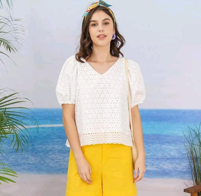 Gambar Beatrice Clothing Darwin Blouse - Atasan / Blouse Wanita - size M dari moriah_olshop undefined Tokopedia