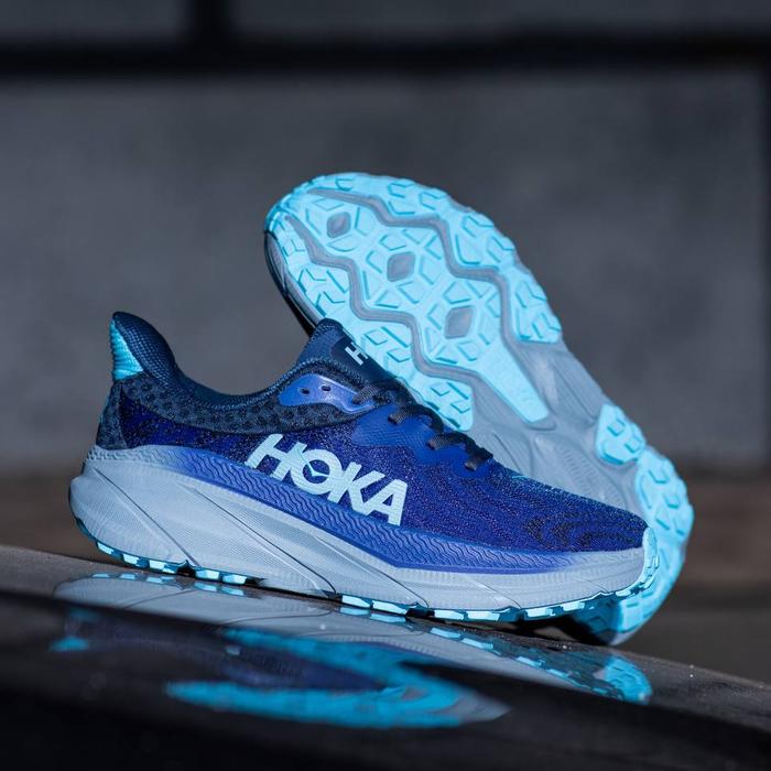 Gambar SEPATU MURAH!!! HOKA ONE ONE CHALENGGER ATR 7 BLUE NAVY - navy, 44 dari Castle Sneakers undefined Tokopedia