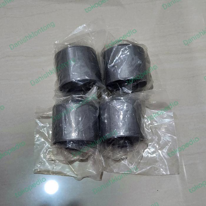 Gambar Bushing Arm / Bosh arm belakang bagian bawah Land cruiser 100 / LC 100 dari Danishklontong undefined Tokopedia