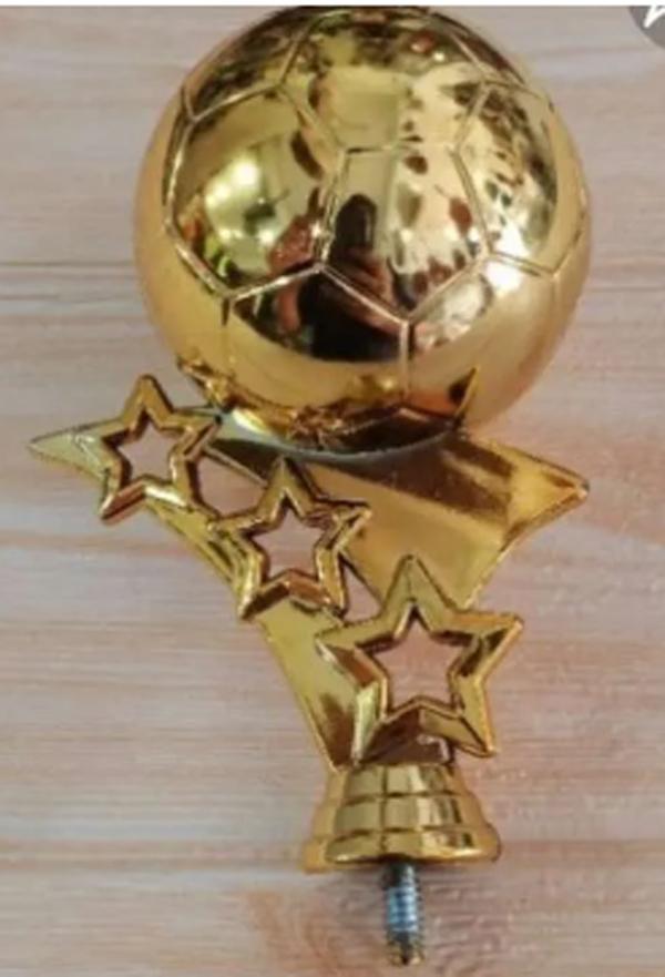 Gambar FIGUR PIALA FIGURNYA SAJA TANPA PIALA - kurang part dari JAYA STORE TROPHY undefined Tokopedia