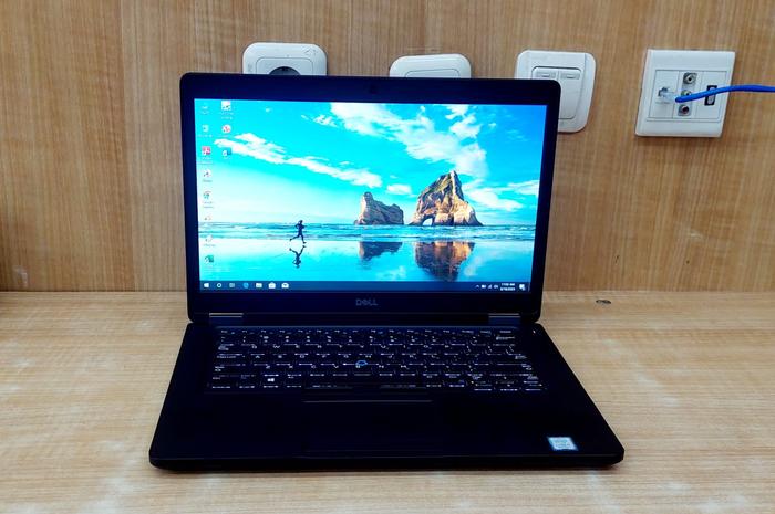 Gambar Laptop Dell Latitude 5491 intel core i7 gen 8 Ram 16Gb Ssd 512Gb dari SPARTA COMPUTINDO TEKNOLOGI undefined Tokopedia