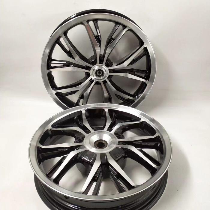 Gambar SALE velg delkevic vario 125 dan vario 150 tapak lebar - Hitam dari SNW Variasi_NEW undefined Tokopedia