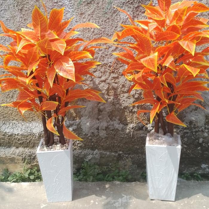 Gambar POHON PLASTIK/POHON LUKY 120CM/POHON HIAS/TANAMAN BESAR/ARTIFICIAL - Luky oren dari Fatih Bunga Dekorasi undefined Tokopedia