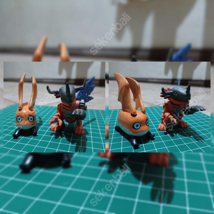 Gambar Preloved Set Action Figure Digimon Vintage Mainan Digimon Jadul Tazos - SET 2PCS dari SekenBali undefined Tokopedia