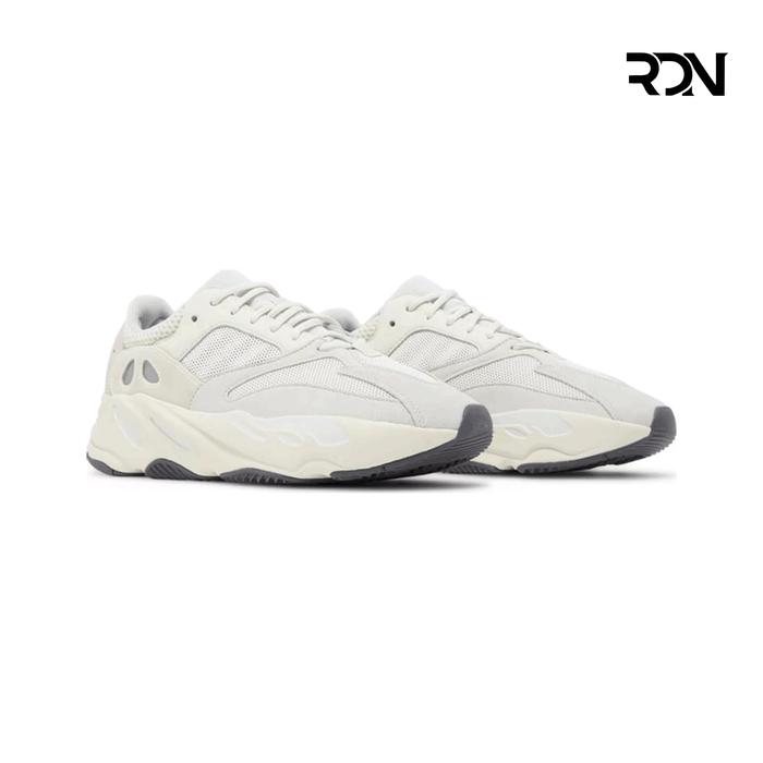 Jual Adidas Yeezy Boost 700 Analog 2023 Original Kota