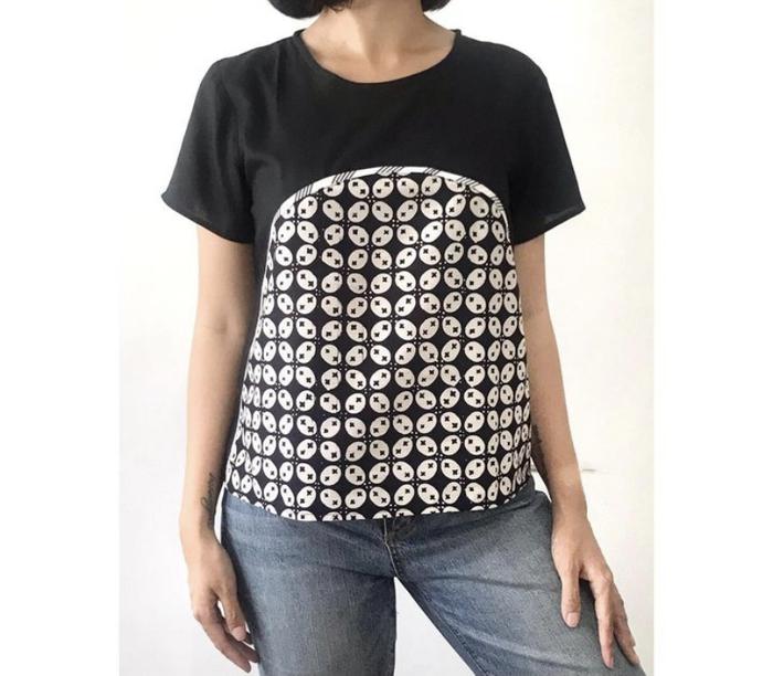 Gambar Arista Blouse - Hitam, S dari Crushbie Batik undefined Tokopedia