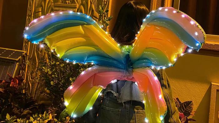 Gambar Promo Balon Foil Sayap Kupu-kupu LED Bisa Nyala Warna-warni - Balon Sayap LED dari GrosirProvidensifitshop undefined Tokopedia