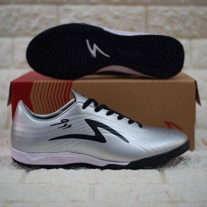 Gambar Sepatu Futsal Specs Infinity 99 Best Seller Import Size : 38 - 43 - Silver, 38 dari SNEAKERS-LEGEND999 undefined Tokopedia