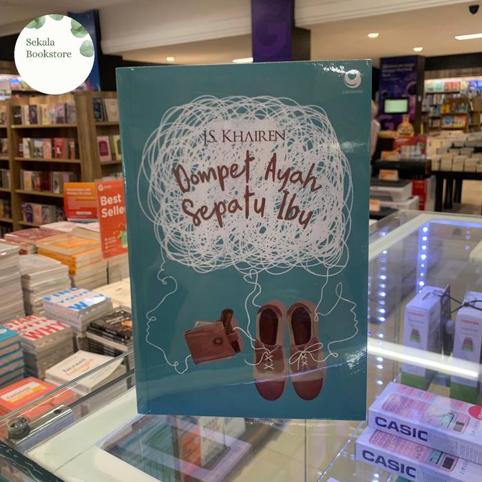 Gambar Novel Dompet Ayah Sepatu Ibu - JS Khairen Original Gramedia dari Sekalabookstore undefined Tokopedia
