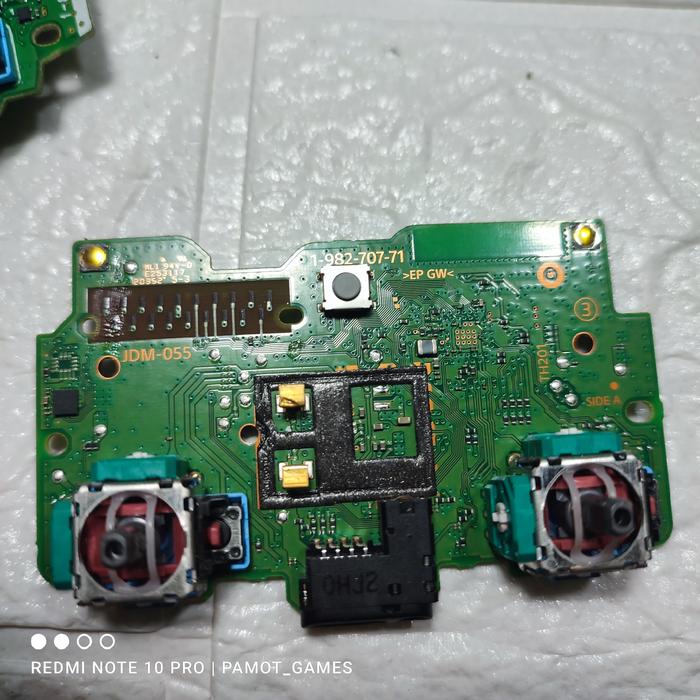 Gambar board stick ps4 ori mesin jd001 jd011 jd030 jd 040 jd055 normal tested - jd055 dari Pamot games undefined Tokopedia