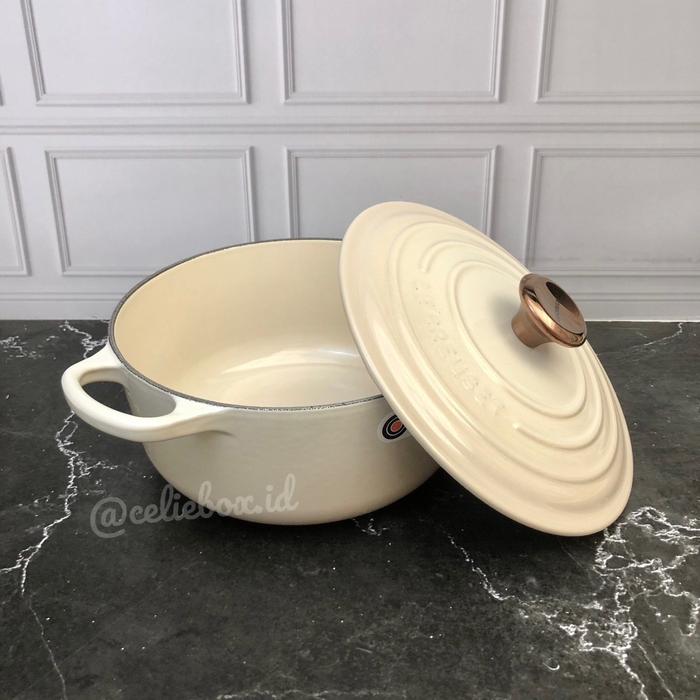 Gambar Le creuset original ROUND DUTCH OVEN 20cm - Meringue dari Celiebox undefined Tokopedia