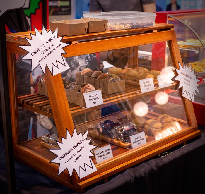 Gambar Cafe Food Display / Food Display Makanan - Rich Woodworks - Tanpa Lampu dari Rich Woodworks undefined Tokopedia