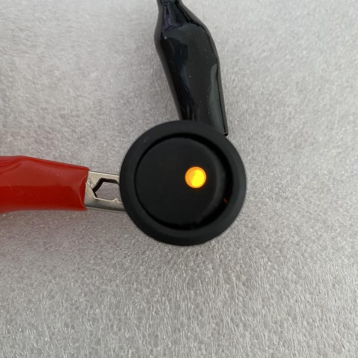 Gambar Saklar Lampu Mobil Switch Lampu Mobil On Off 12 Volt  Rocket Switch - Kuning dari Starlakuuuu undefined Tokopedia