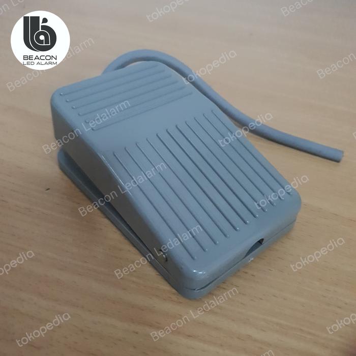 Gambar Saklar Pedal. Saklar Injak. Foot Switch Sankomec type FS-01. 220V 10A - Abu-abu dari BeaconLedalarm undefined Tokopedia