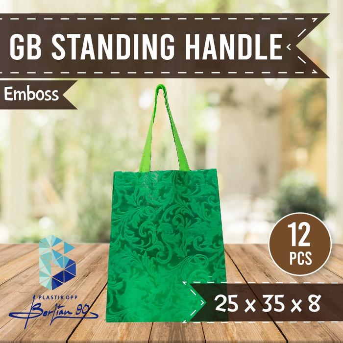 Gambar Goodie Bag standing handle emboss 25 x 35 Tas Spunbond Tali emboss - hijau tua dari Plastik Opp Berlian 90 undefined Tokopedia