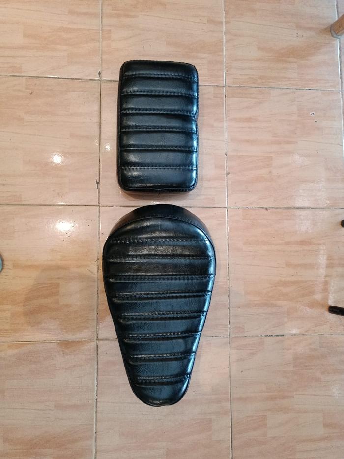 Gambar JOK CHOPER SINGLE HITAM CUSTOM SINGLE SEAT CHOPER BOBBER - 2 dari semangat baru motor yogyakarta undefined Tokopedia