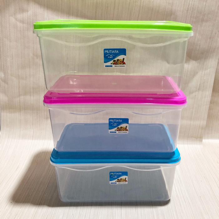 Gambar Toples Plastik 3000ml / Kotak Makan / Food Container/ Kotak Plastik - Random dari Daily Shopss undefined Tokopedia