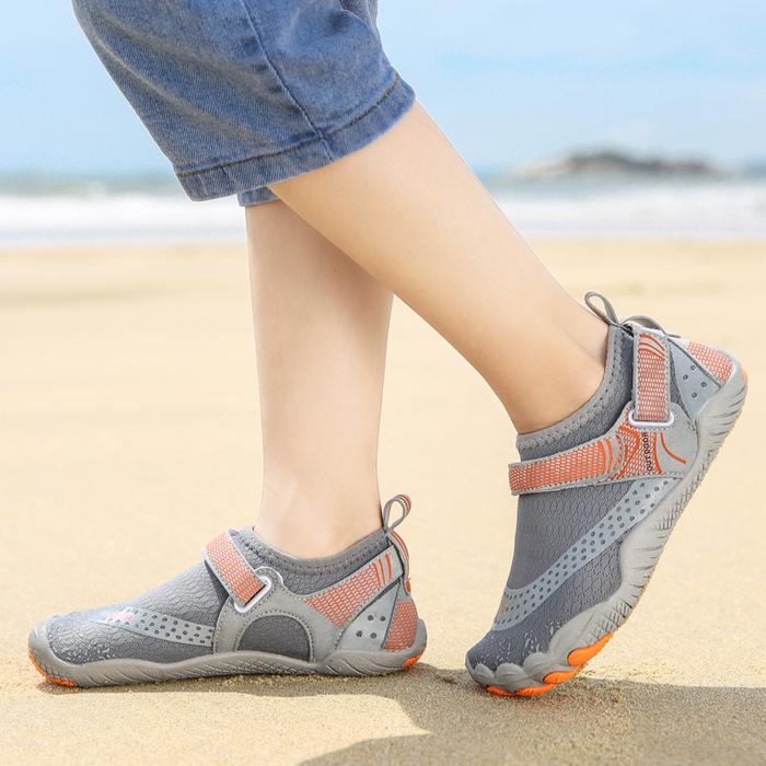 Gambar Sepatu Pantai Anak Renang rafting Surfing selam Diving berenang Anak - abu-abu 484, 35 dari MiAdoo undefined Tokopedia