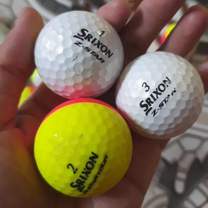 Gambar Bola Golf Srixon 2 warna ( two colour ) - GRADE C dari RAMA GOLF SHOP undefined Tokopedia