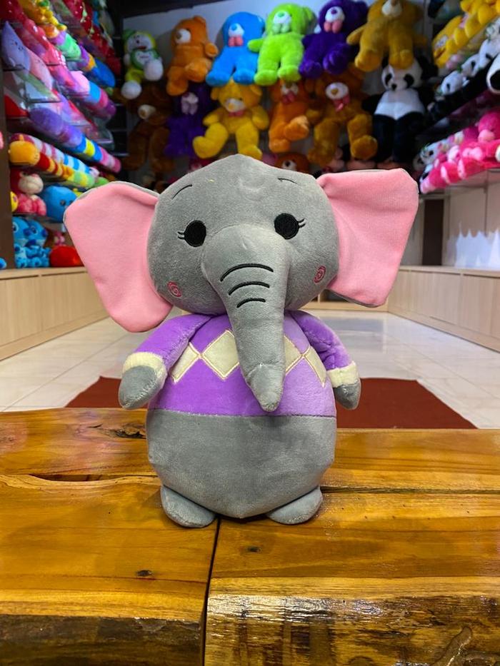 Gambar Boneka Gajah Dengan Motif Catur Berbagai Varian Warna - Ungu dari Boneka KBC_NEW undefined Tokopedia