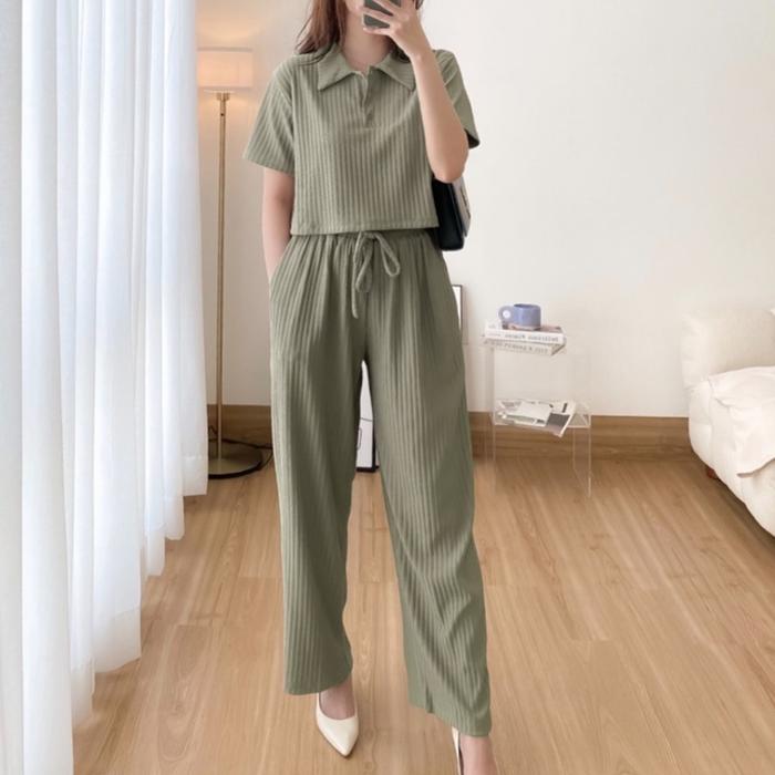 Gambar Baju Setelan Wanita Kekinian Stelan Wanita Crop Top Dan Celana Panjang - Sage, One Set dari Naugat undefined Tokopedia