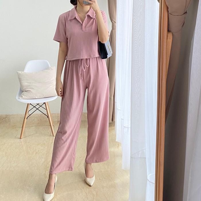 Gambar Setelan Wanita Polos Set Crop Top Dan Celana Panjang Kulot Highwaist - Dusty Pink, Bawahan dari Naugat undefined Tokopedia