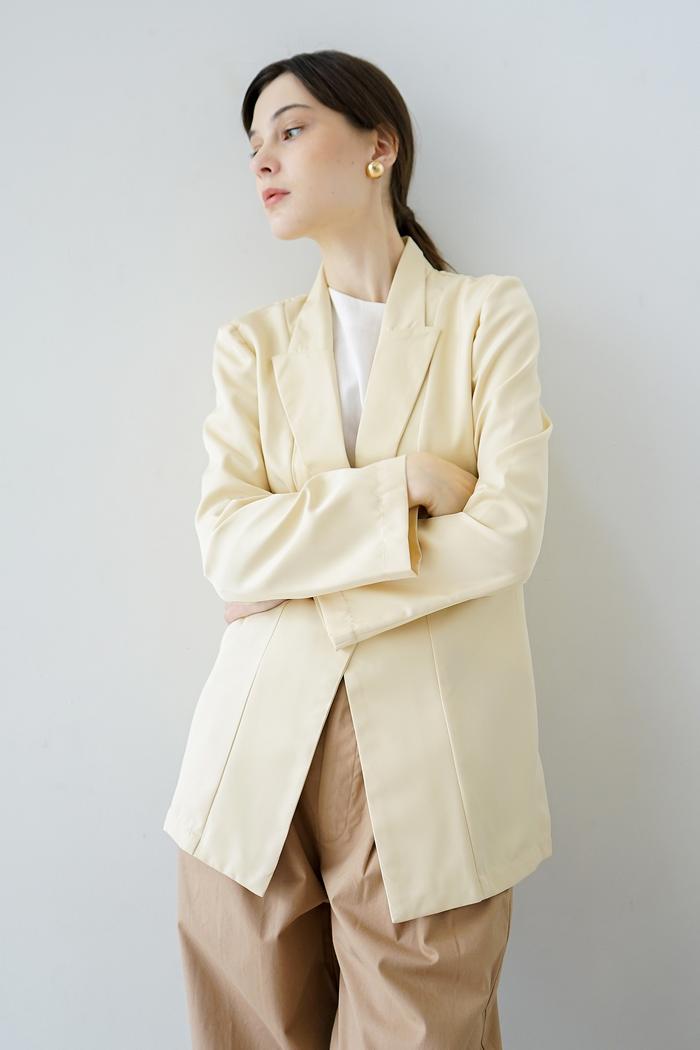 Gambar Kivee - Quinn Blazer / Blazer Wanita / Blazer Kantor / Seragam Kantor - Nude, XL dari Kivee.shop undefined Tokopedia