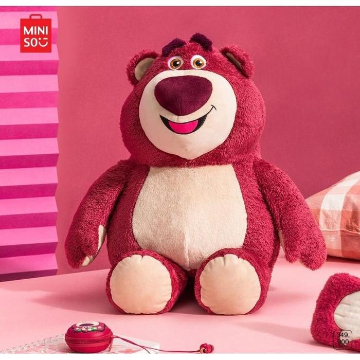 Gambar MINISO Boneka 42Cm Seri TOY Story Lotso Bear Strawberry Plush Toy - BONEKA LOTSO dari kanterilo undefined Tokopedia