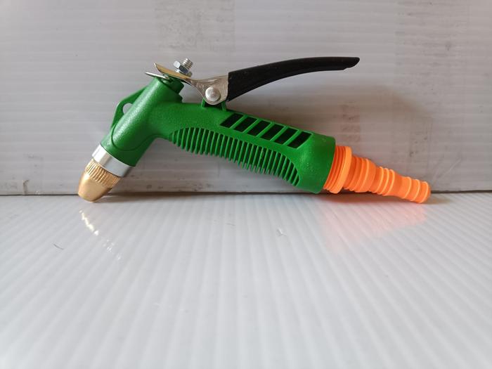 Gambar Semprotan air 3in1 kuningan hose nozzle kuningan spray Penyiraman Perlengkapan taman kebun Perawatan mobil motor bengkel - 3in1 Kuningan dari Raya Bintang undefined Tokopedia