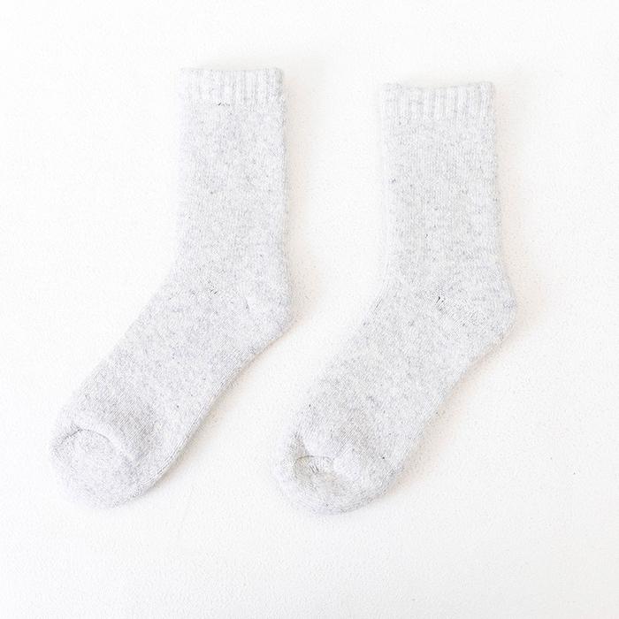 Gambar Kaos Kaki Wanita Pria Tebal Musim Dingin Salju Suhu Minus Kaos Kaki - Abu muda dari MY LITTLE TULIP undefined Tokopedia