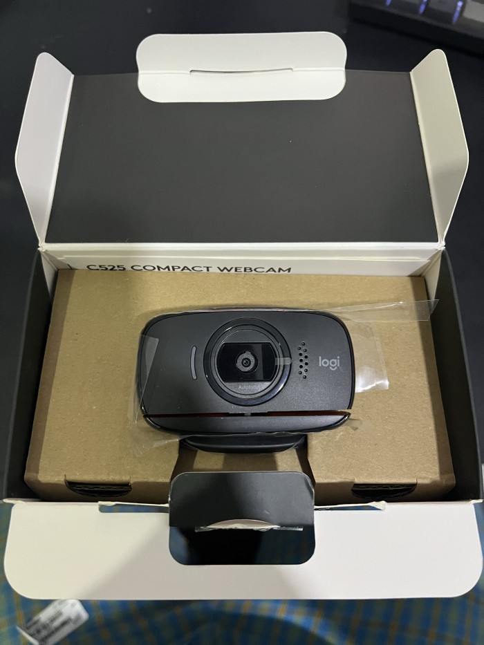 C525 discount compact webcam