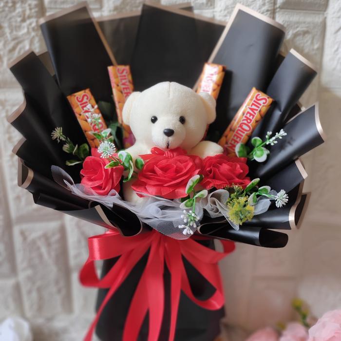 Gambar Bucket Coklat + boneka + bunga - +4pcs hitam dari Rezini Gift undefined Tokopedia