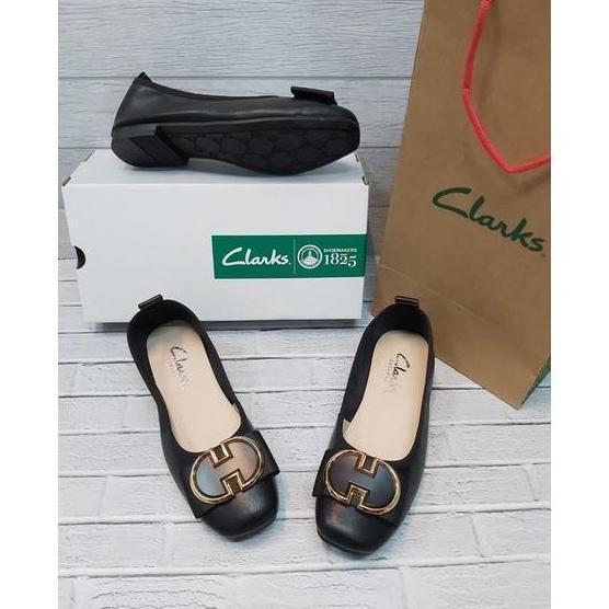 Gambar SEPATU FLAT SHOES WANITA BAHAN KULIT ASLI - CLARKS RG777 #GRATISONGKIR - Hitam, 36 dari ariqaswad undefined Tokopedia
