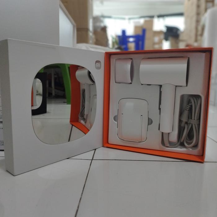 Gambar Xiaomi Hair Dryer Ionic H101 1600W Foldable Design Pengering Rambut Portabel dengan Motor 18000 RPM & Gagang Lipat untuk Pengeringan Cepat Tanpa Kerusakan Rambut - Gift Box dari Venus Mobile Kota Administrasi Jakarta Barat Tokopedia
