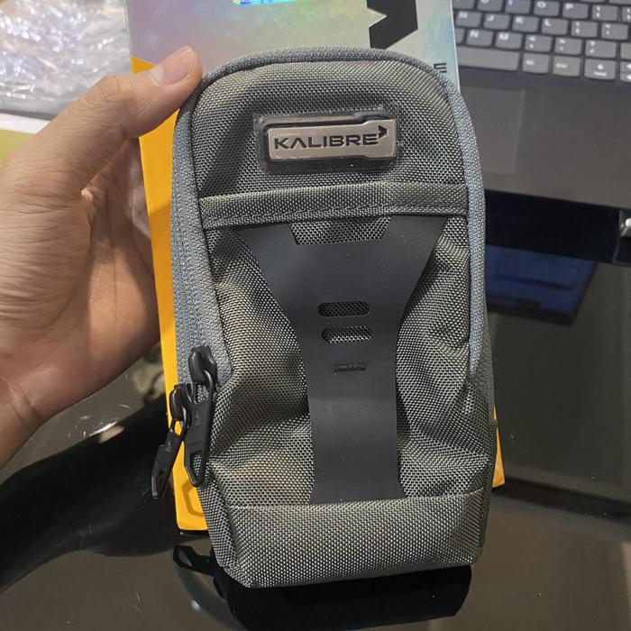 Gambar Tas Hp Pinggang Kalibre 928052 999 Smartphone Case Dompet Handphone Original - Grey dari Original Tas Store undefined Tokopedia
