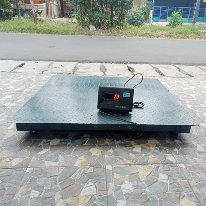 Gambar Timbangan Duduk Digital 1 Ton atau 2 Ton platform besar 120 x 120 cm - Tampa Dudukan, 1 ton x 0.2kg dari Tiga Berlian Abadi undefined Tokopedia