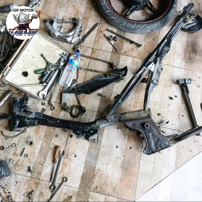 Gambar rangka sasis krangka frame original yamaha jupiter z new robot 115 dari tgr motor sumedang undefined Tokopedia