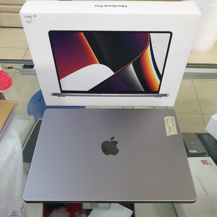 美品】MacBookPro2021 14インチ メモリ16GB 容量512GB（Jual MacBook 