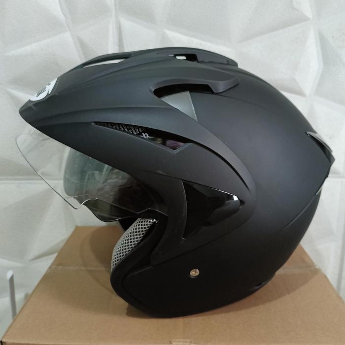 Gambar helm hiu arrow solid - hitam doff, All Size dari rubyh undefined Tokopedia