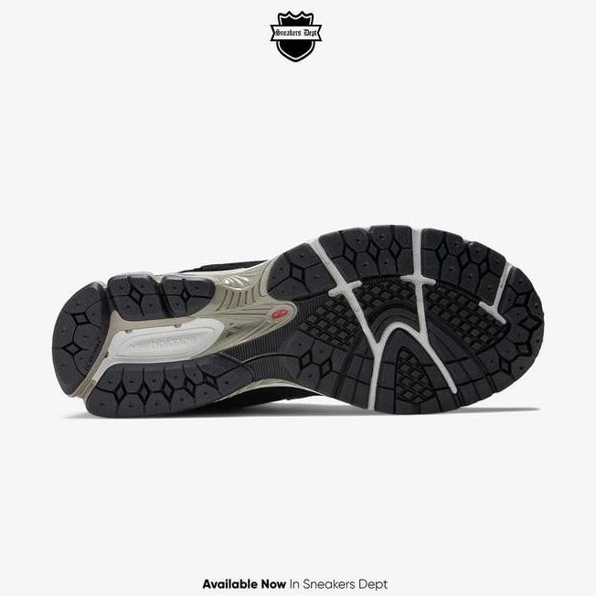 Gambar Sepatu Sneakers Pria New Balance 2002R M2002Rdj Original #Gratisongkir - 42.5 dari dealipin undefined Tokopedia