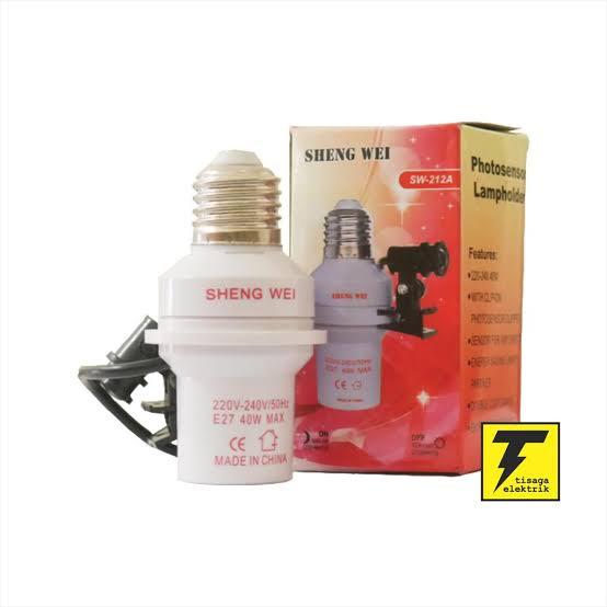 Gambar Fitting Sensor Lampu Otomatis Cahaya Gelap Menyala - SHENGWEI dari Mandala Elektronik 12.17 undefined Tokopedia