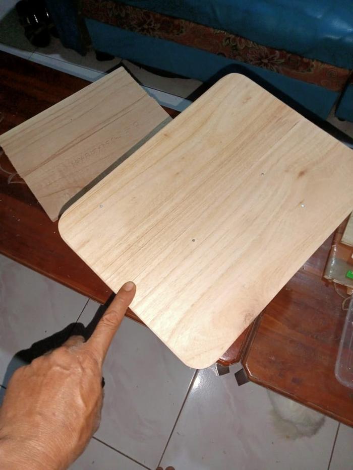 Gambar Meja Lipat Kayu portable DAMPAR Belajar Meja Ngaji TPA TPQ meja laptop - meja bekas dari WAKANDASTORE undefined Tokopedia