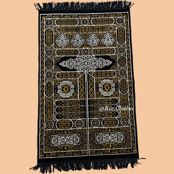 Gambar SAJADAH HITAM TURKY / 110x70cm / SAJADAH TEBAL TURKI PREMIUM - UKIRAN PINTU dari Rev muslim store undefined Tokopedia