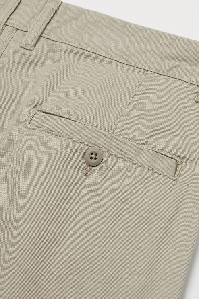 Gambar H&M Cotton Chino Shorts - Light Beige/Dark Blue/Khaki Green - Light Beige, 36 dari DUPLOVE undefined Tokopedia