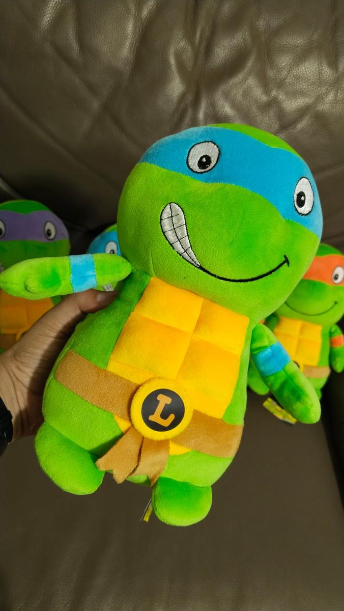 Gambar Boneka Turtles TMNT Kura Kura Ninja Original - Biru dari Bank.Gadgets undefined Tokopedia