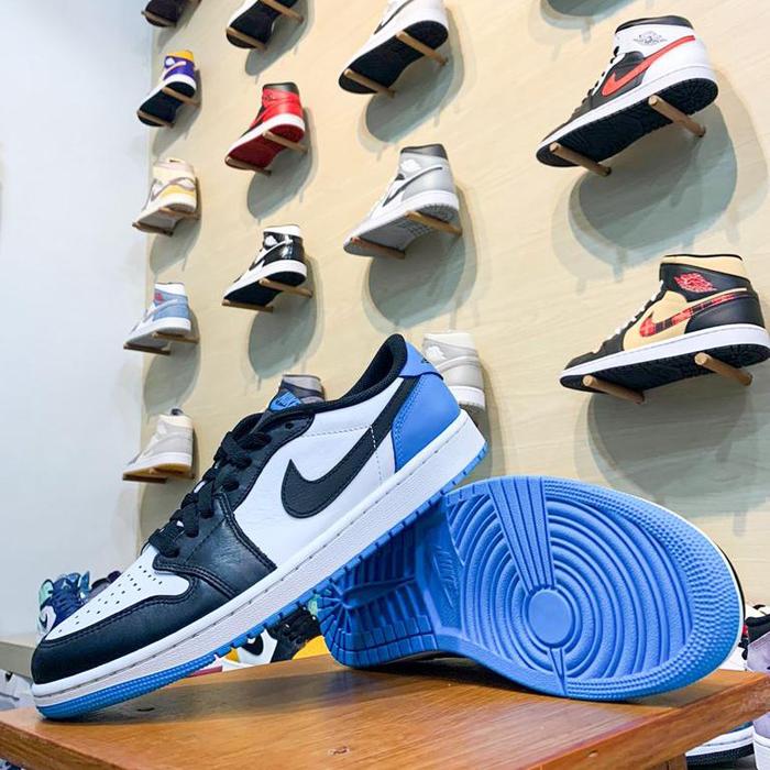 Air Jordan Low OG UNC Powder Blue Womens (100% Authentic) 36 di  Gallerysneaker Original Tokopedia